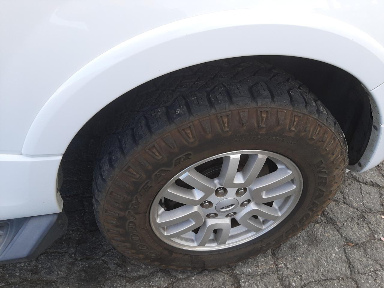 Photo 9 from auction – 2014 FORD EXPEDITION with VIN 1FMJK1H54EEF59562