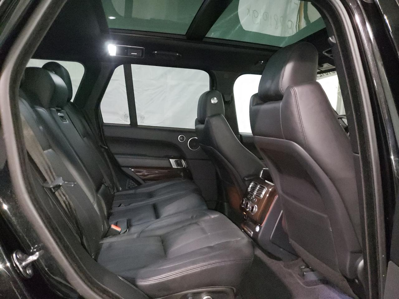 Photo 6 from auction – 2016 LAND ROVER RANGE ROVE with VIN SALGS2EF9GA248035
