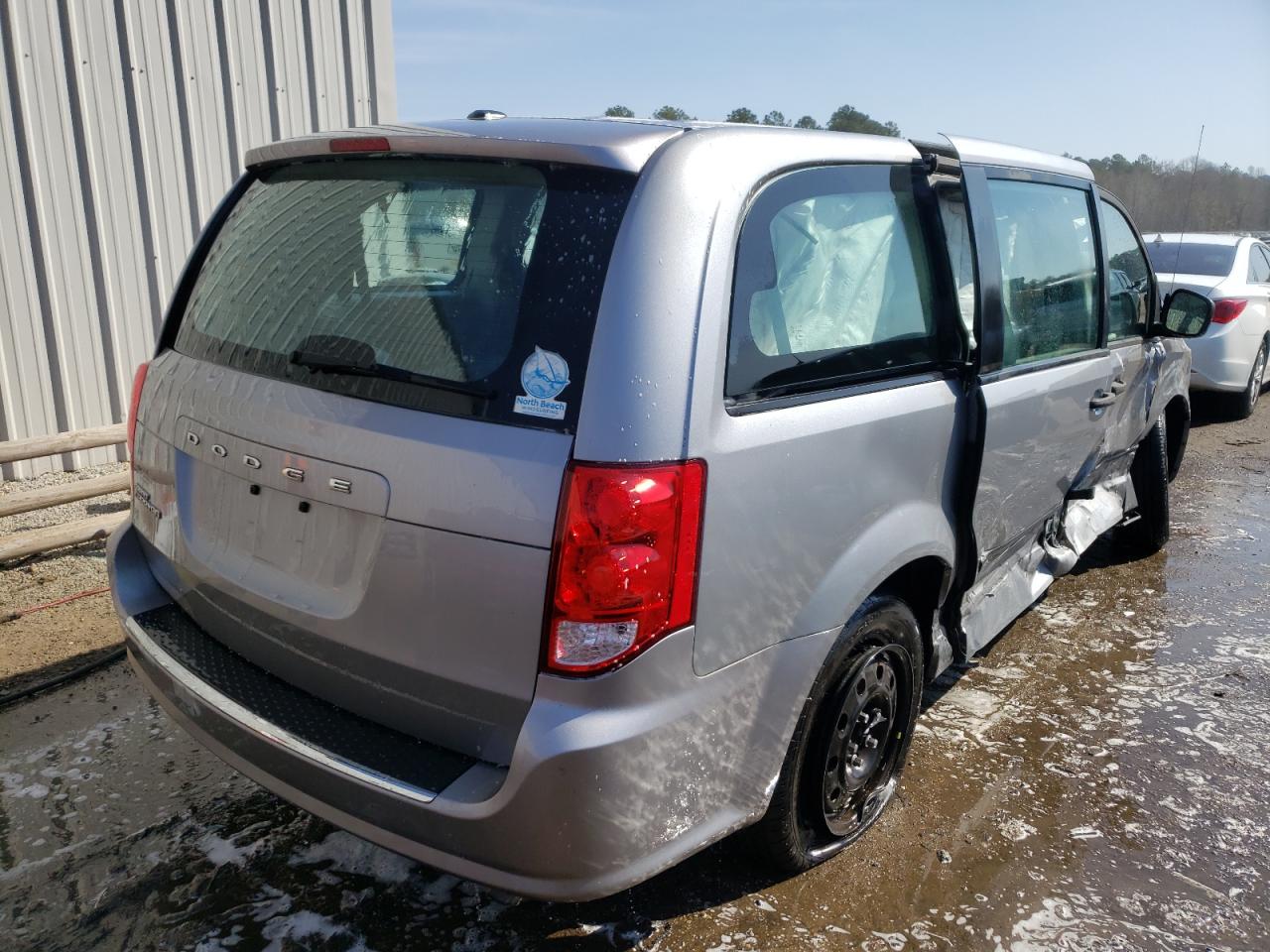 Photo 4 from auction – 2015 DODGE GRAND CARA with VIN 2C4RDGBG3FR517242