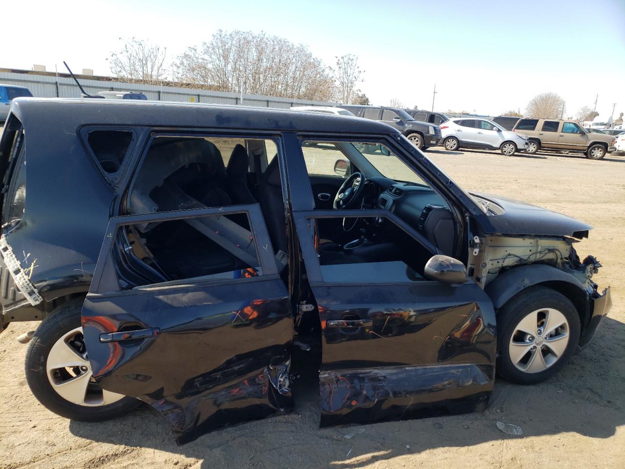 Photo 9 from auction – 2016 KIA SOUL with VIN KNDJN2A29G7265034