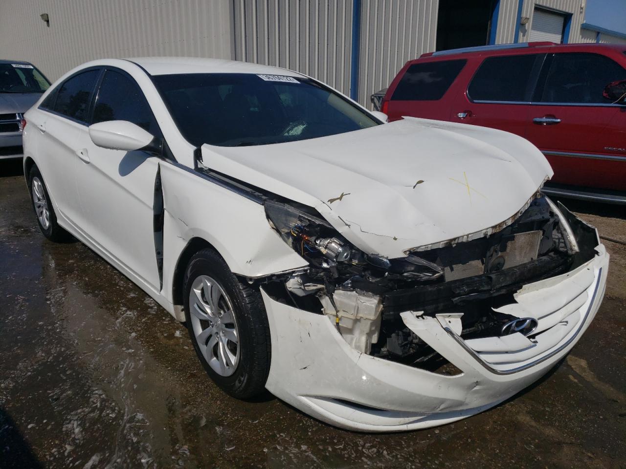 HYUNDAI SONATA GLS 2011 with VIN 5NPEB4AC4BH083793 - Photo from auction
