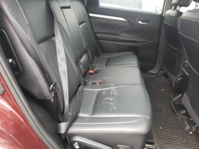 Photo 6 from auction – 2019 TOYOTA HIGHLANDER with VIN 5TDJZRFH5KS741904
