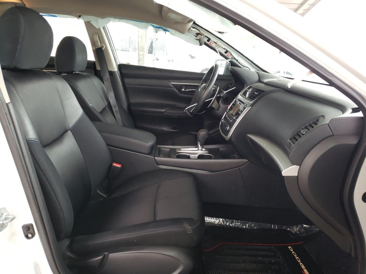 Photo 5 from auction – 2016 NISSAN ALTIMA 2.5 with VIN 1N4AL3APXGC136708
