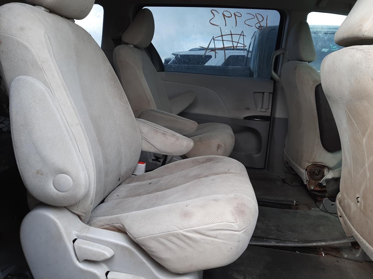 Photo 6 from auction – 2014 TOYOTA SIENNA with VIN 5TDZK3DC9ES409609