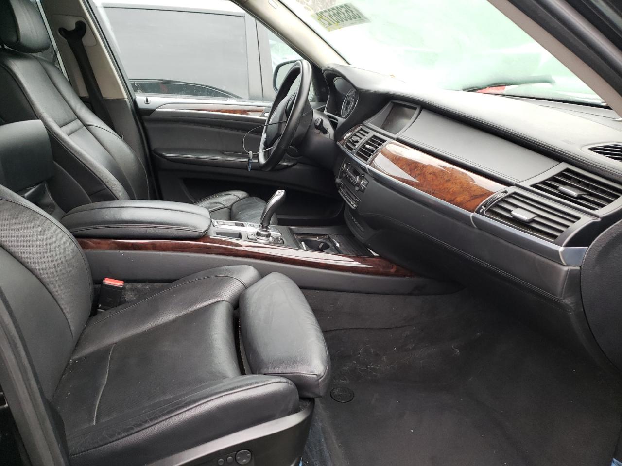 Photo 5 from auction – 2013 BMW X5 XDRIVE3 with VIN 5UXZV4C57D0B14706
