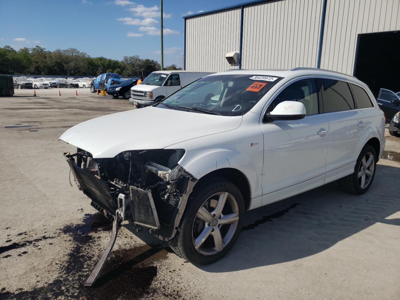 Photo 2 from auction – 2014 AUDI Q7 PRESTIG with VIN WA1DGAFE5ED015027