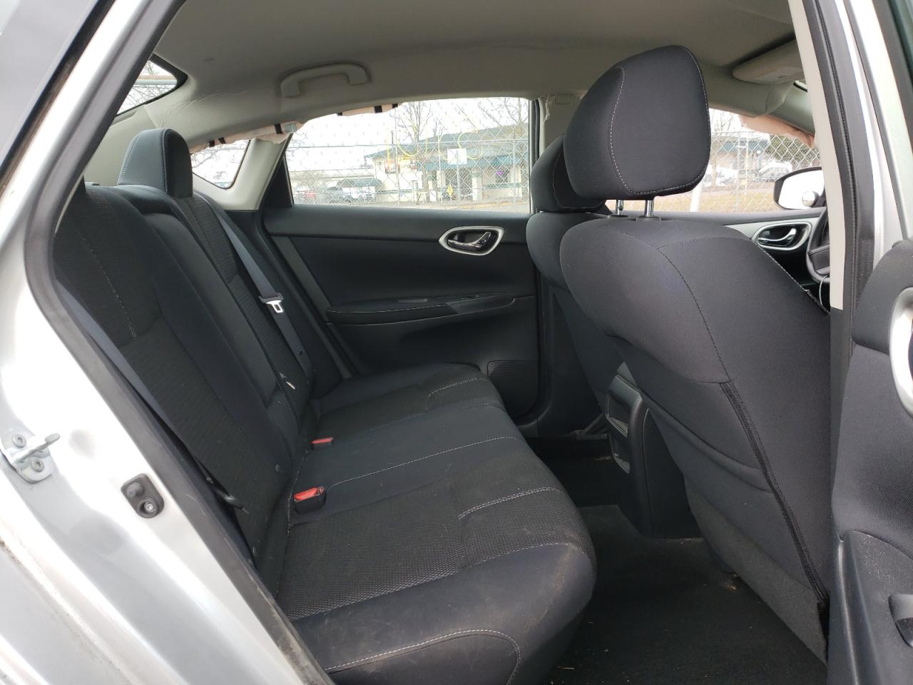 Photo 6 from auction – 2015 NISSAN SENTRA S with VIN 3N1AB7AP2FY375876