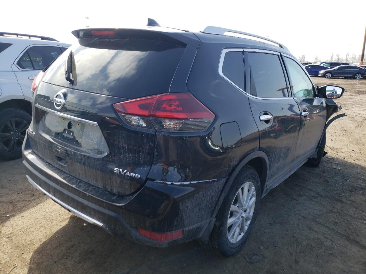 Photo 4 from auction – 2018 NISSAN ROGUE S with VIN KNMAT2MVXJP594439