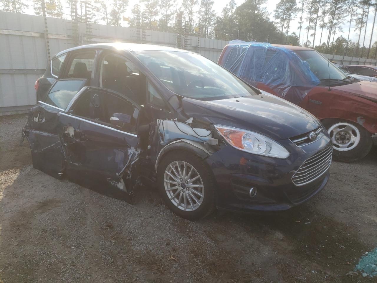 FORD C-MAX PREM 2016 with VIN 1FADP5CU7GL117128 - Photo from auction