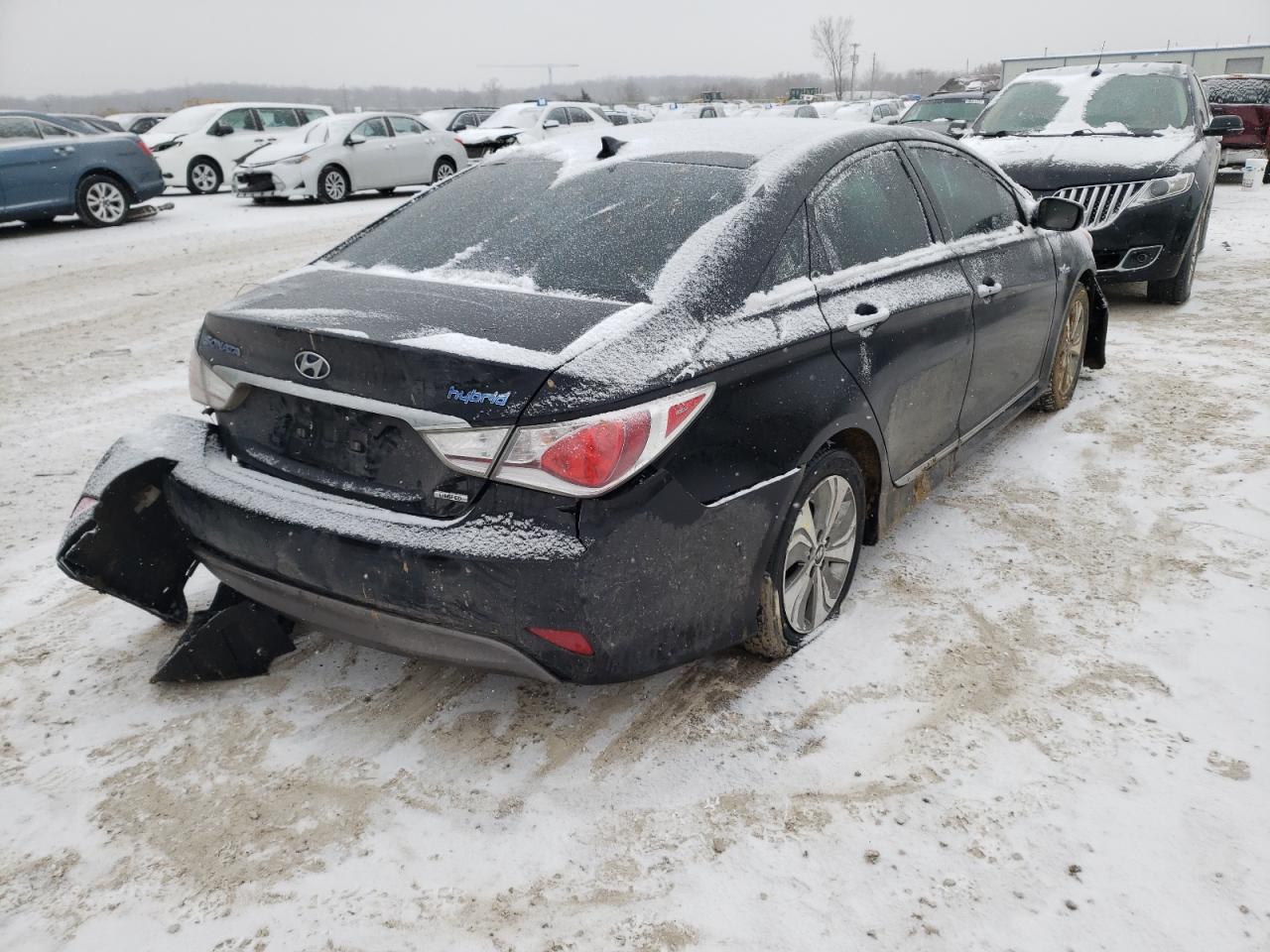 Photo 4 from auction – 2014 HYUNDAI SONATA HYB with VIN KMHEC4A49EA107776