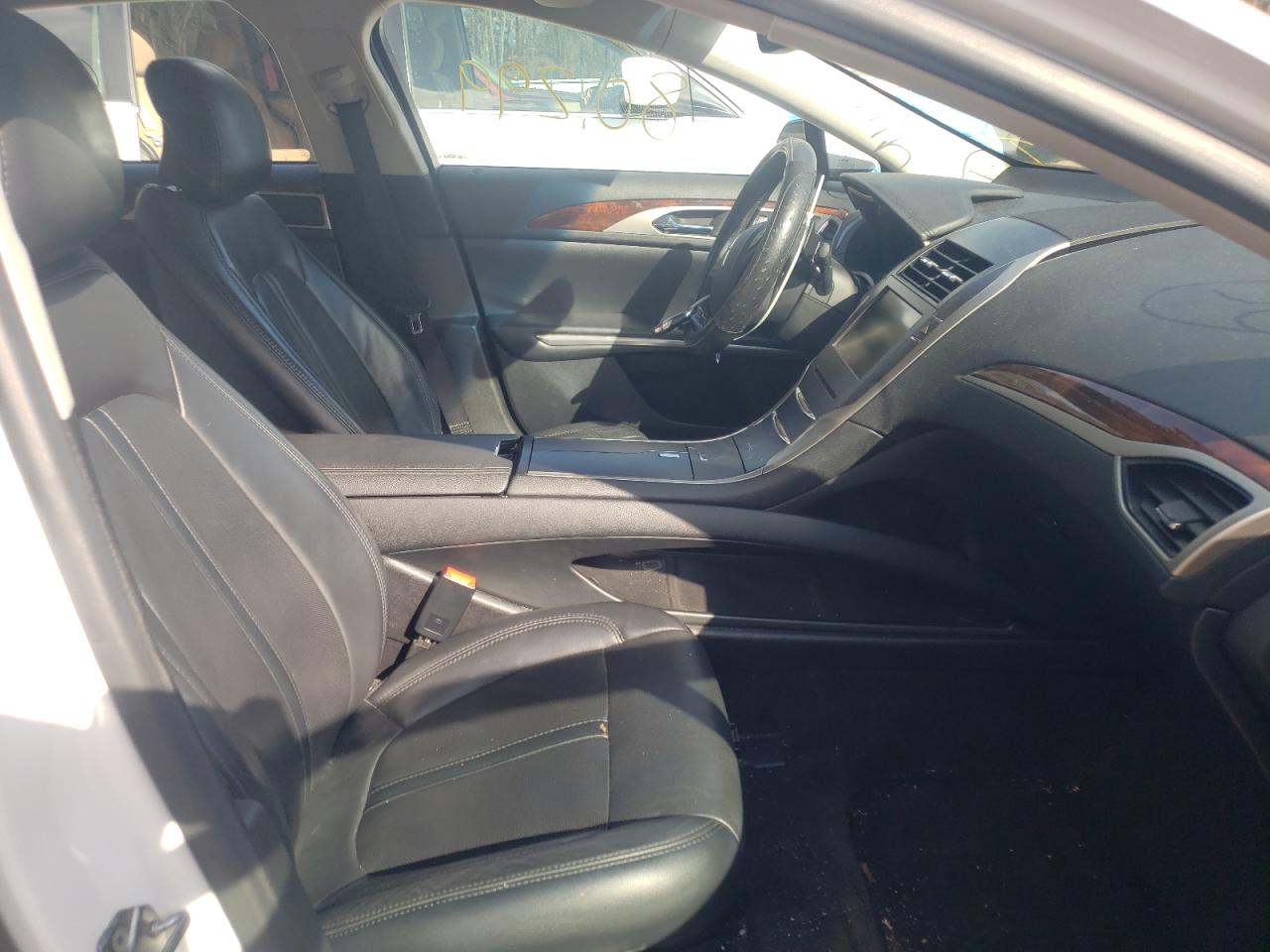Photo 5 from auction – 2015 LINCOLN MKZ with VIN 3LN6L2J98FR616639