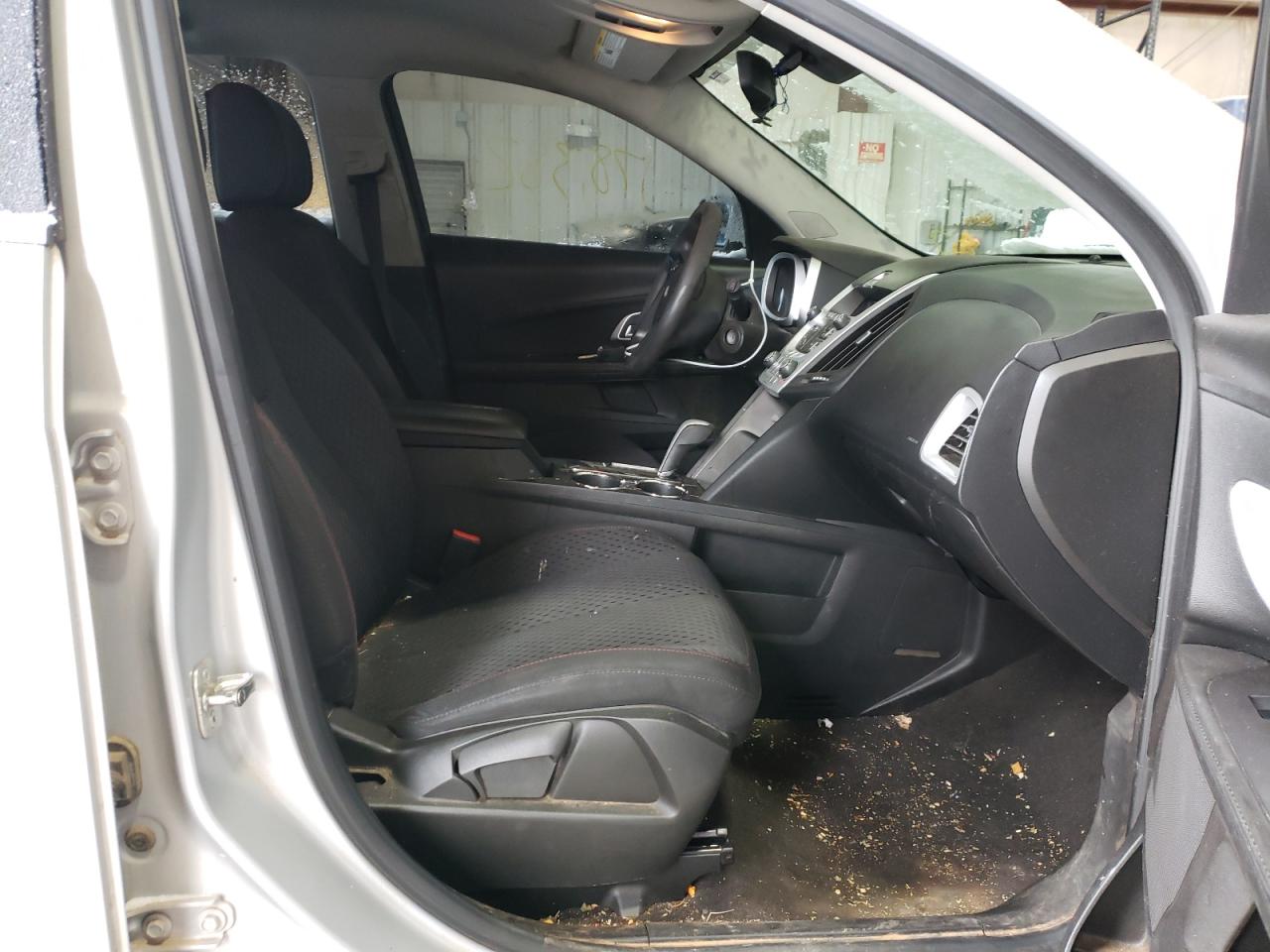 Photo 5 from auction – 2012 CHEVROLET EQUINOX LS with VIN 2GNALBEK1C6191898