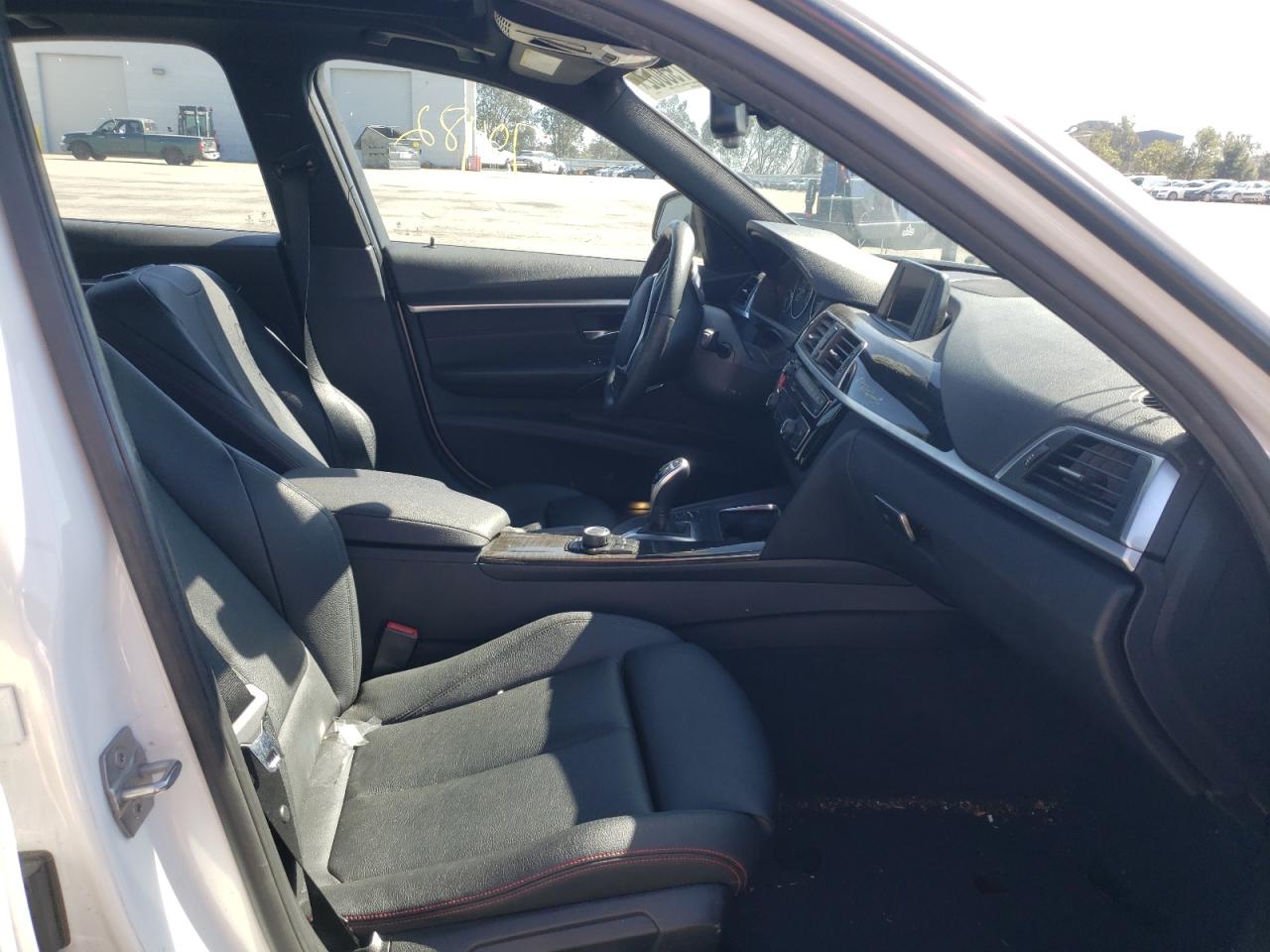 Photo 5 from auction – 2016 BMW 328 I SULE with VIN WBA8E9G57GNU30421