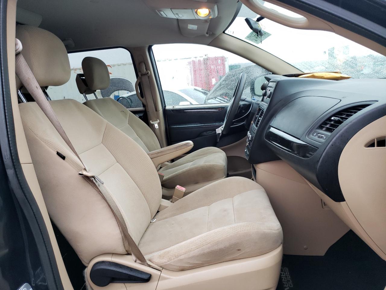 Photo 5 from auction – 2014 DODGE GRAND CARA with VIN 2C4RDGBG9ER390298