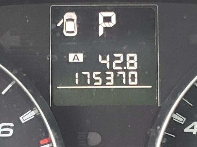 Photo 8 from auction – 2011 SUBARU LEGACY 2.5 with VIN 4S3BMBG64B3254198
