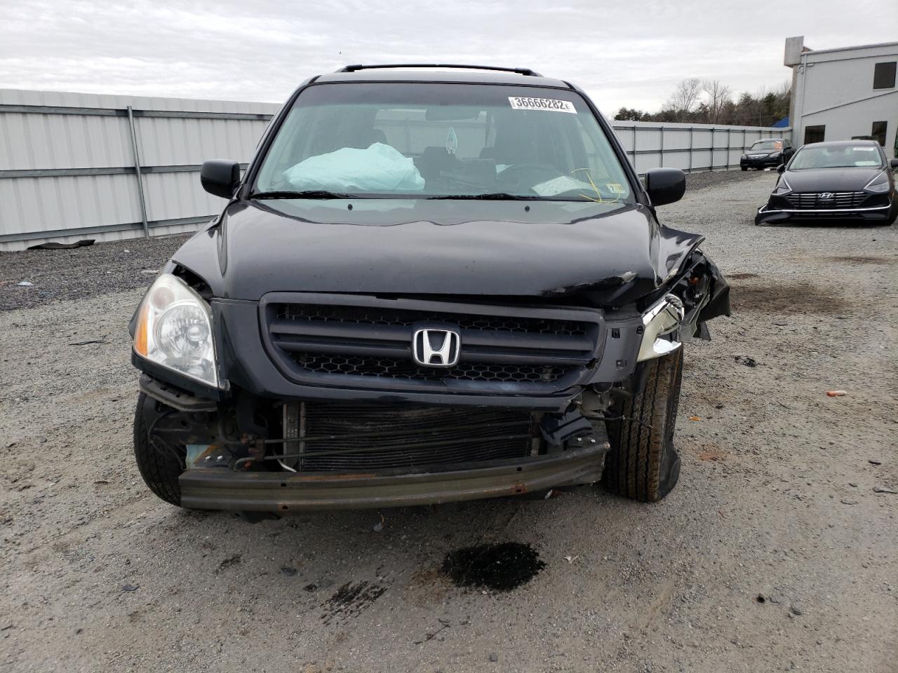 Photo 9 from auction – 2003 HONDA PILOT EXL with VIN 2HKYF18713H612417