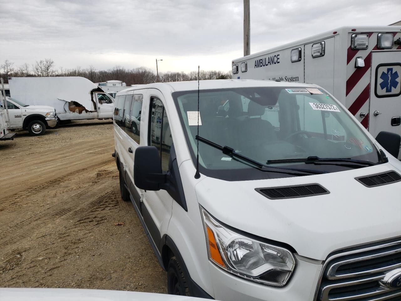 FORD TRANSIT T- 2017 with VIN 1FBZX2ZM5HKB07232 - Photo from auction