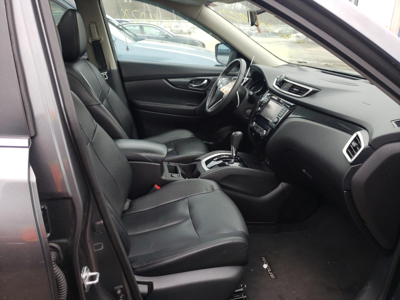 Photo 5 from auction – 2015 NISSAN ROGUE S with VIN 5N1AT2MV5FC909562