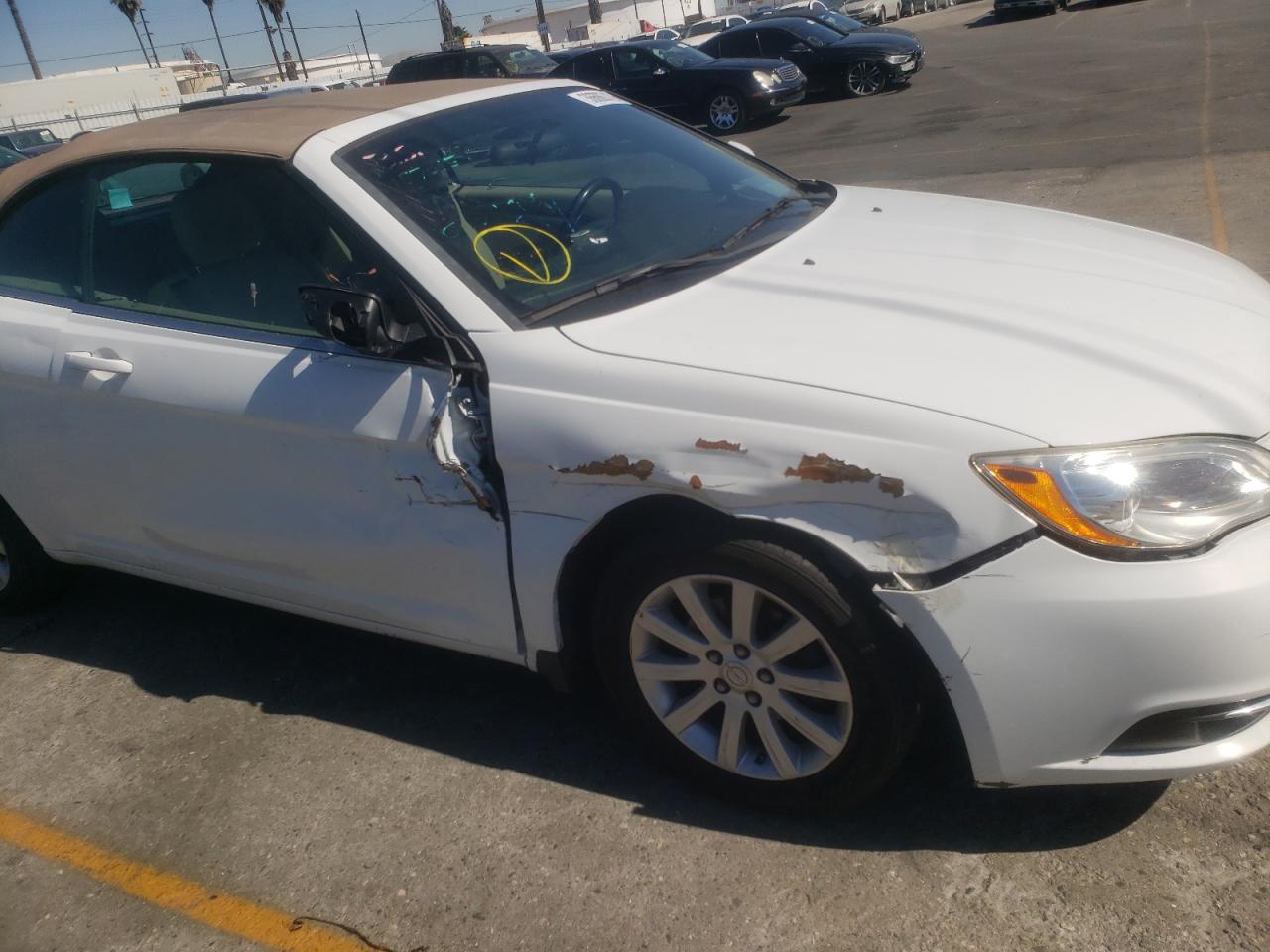 صورة رقم 9 من المزاد - 2011 CHRYSLER 200 TOURIN مع VIN 1C3BC2EB2BN599628