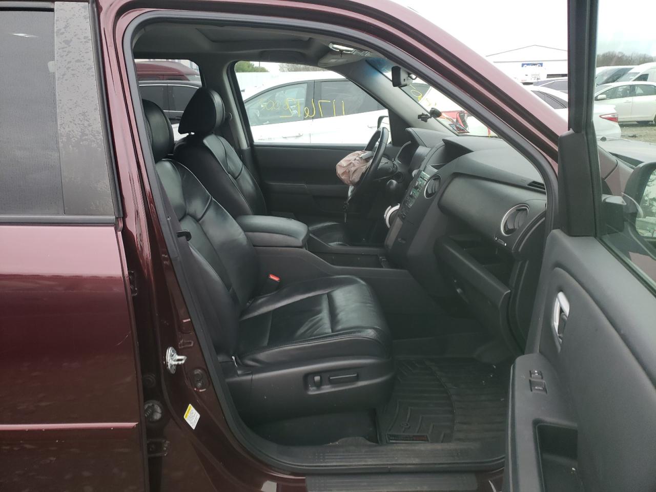 Photo 5 from auction – 2011 HONDA PILOT EXL with VIN 5FNYF4H59BB076250