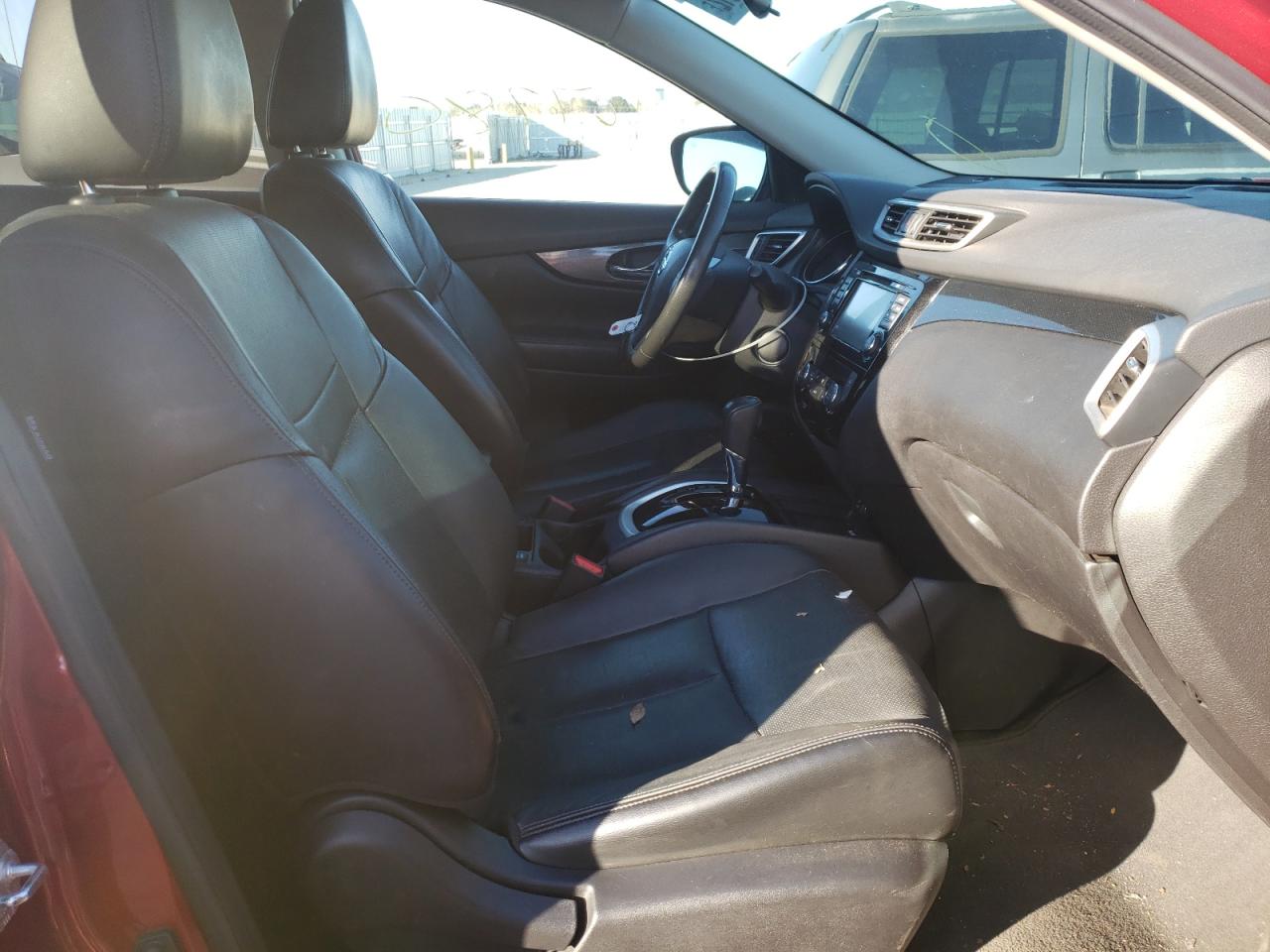 Photo 5 from auction – 2014 NISSAN ROGUE S with VIN 5N1AT2MV6EC774784