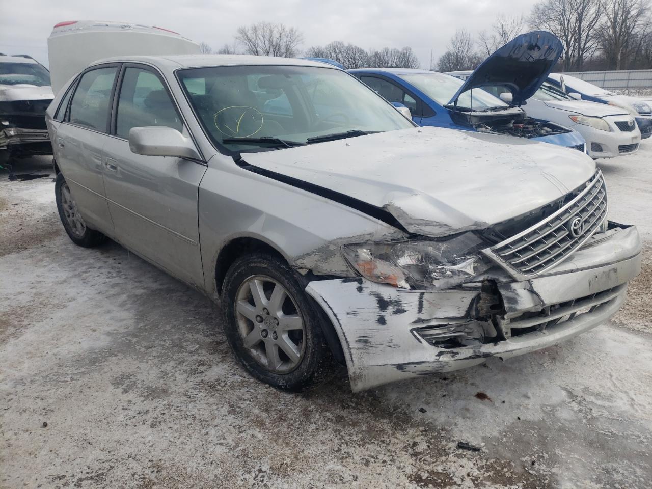 TOYOTA AVALON XL 2004 with VIN 4T1BF28B74U373698 - Photo from auction