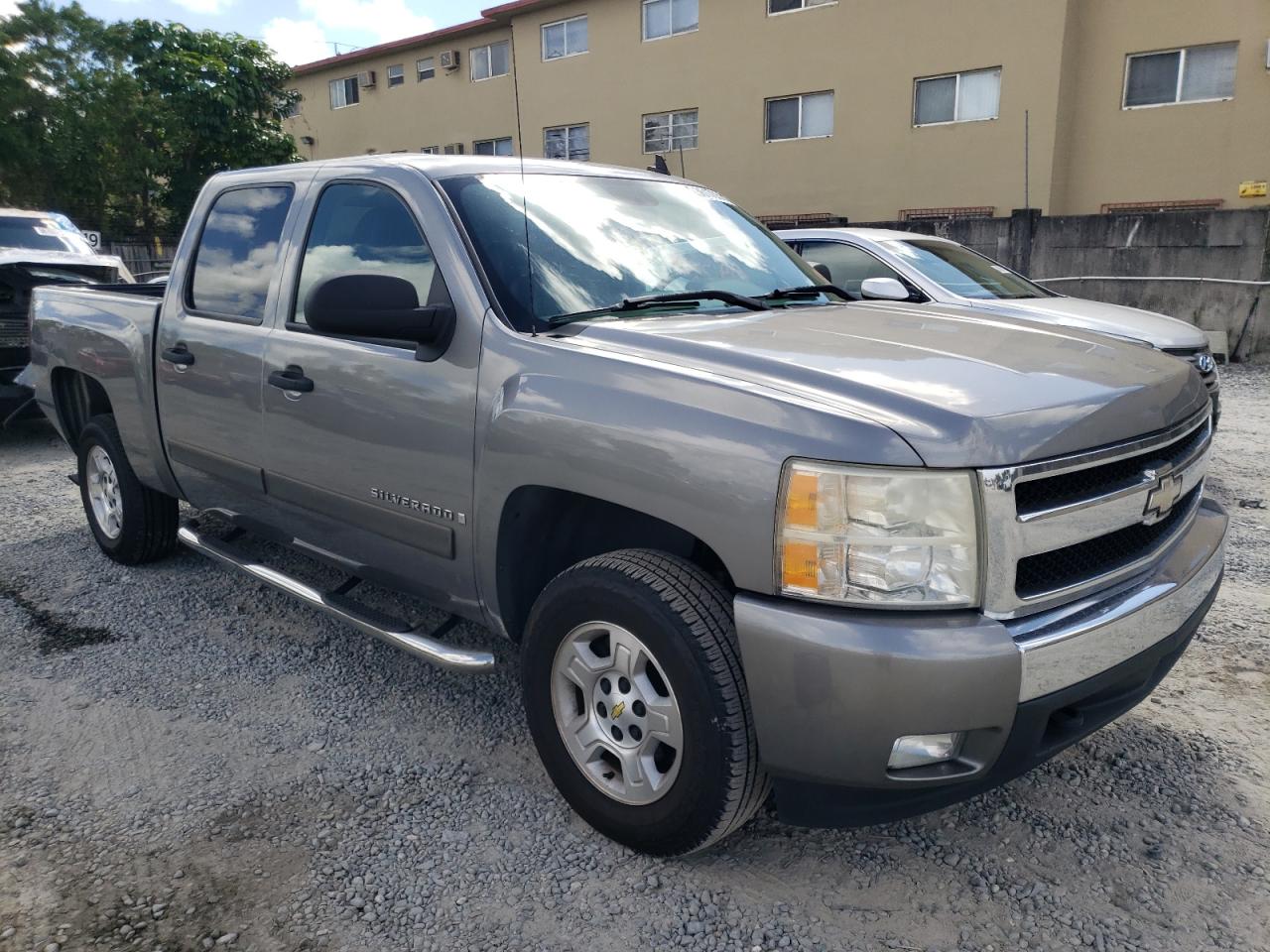 CHEVROLET SILVERADO 2007 with VIN 2GCEC13C871569119 - Photo from auction
