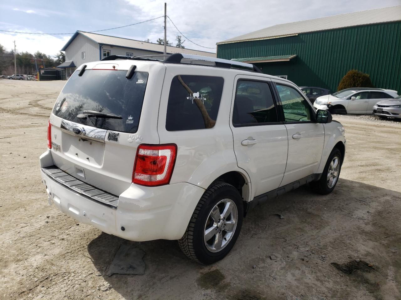 Photo 4 from auction – 2011 FORD ESCAPE LIM with VIN 1FMCU9E75BKC59274