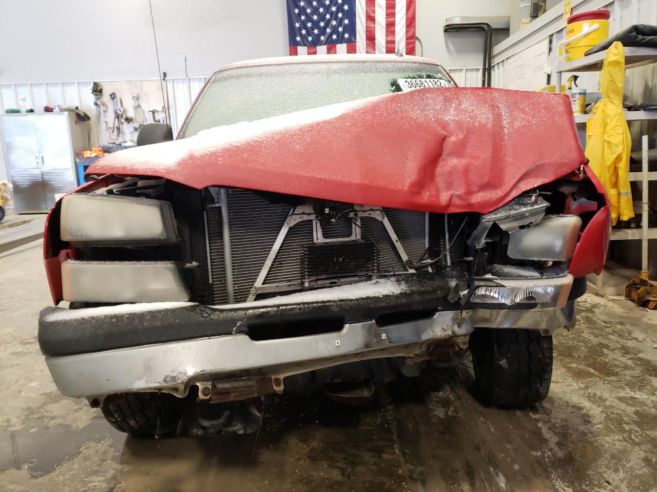 Photo 9 from auction – 2005 CHEVROLET SILVERADO with VIN 2GCEK13T751129506