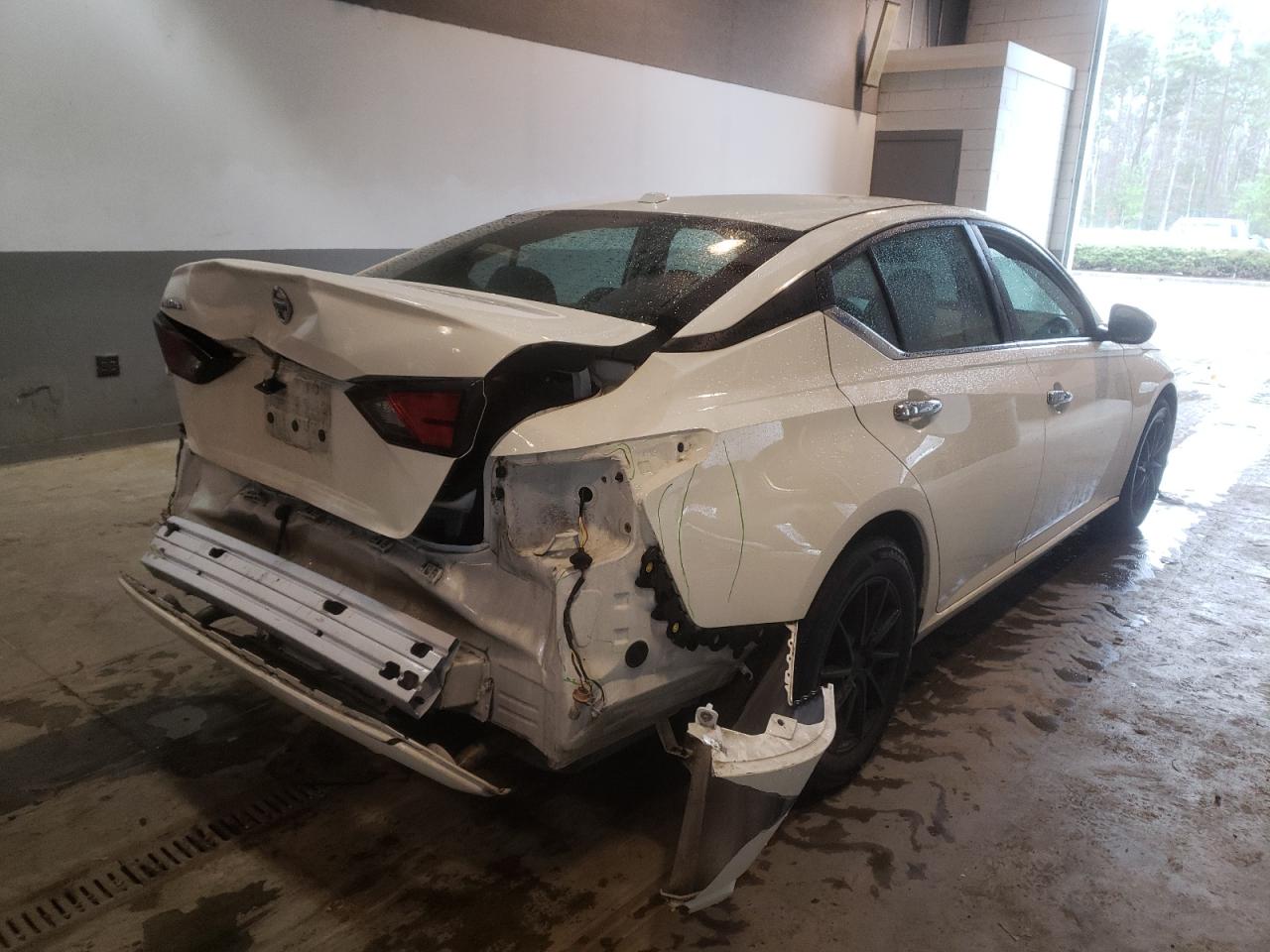 Photo 4 from auction – 2019 NISSAN ALTIMA S with VIN 1N4BL4BV0KC242956