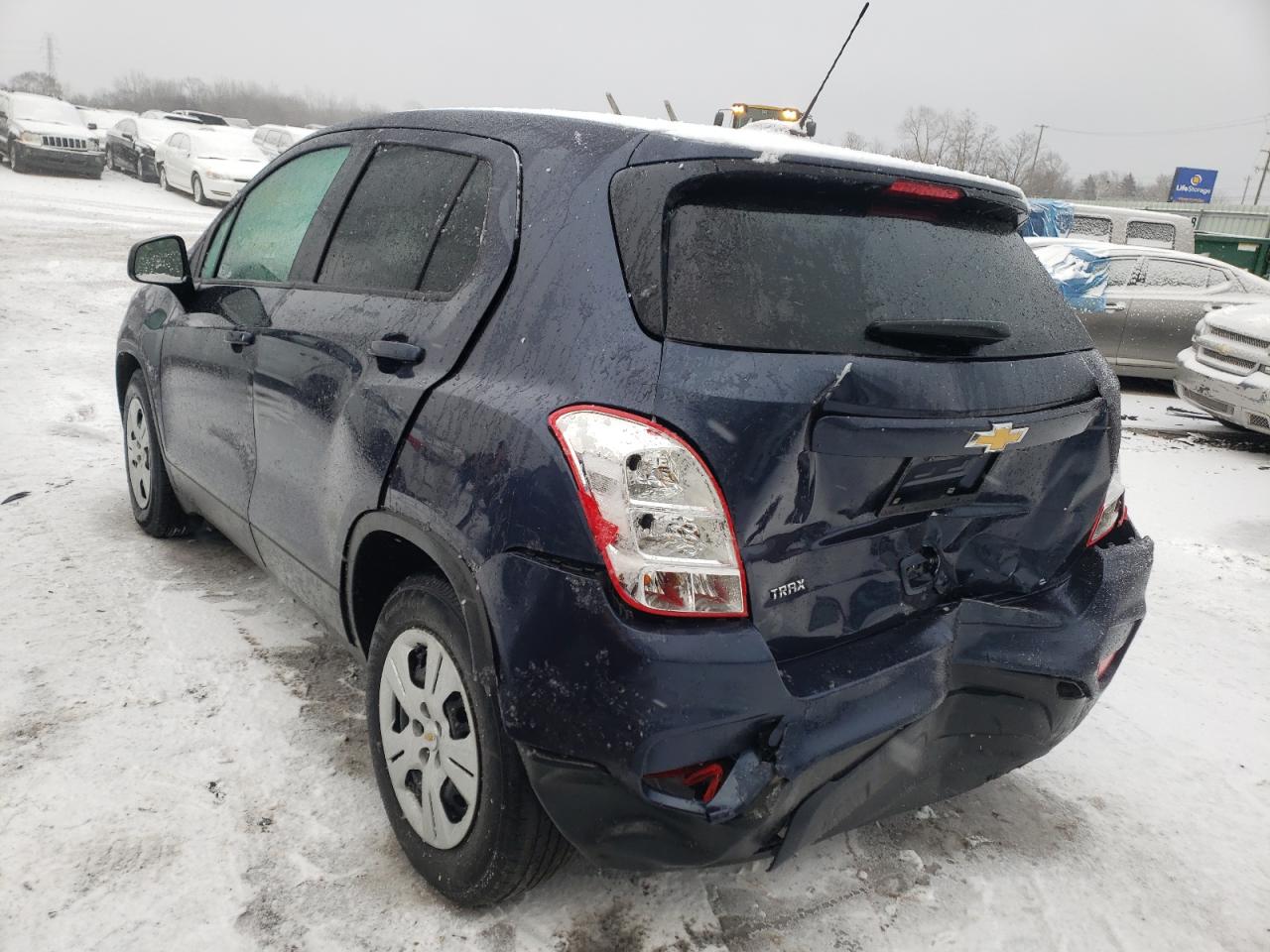 Photo 3 from auction – 2019 CHEVROLET TRAX LS with VIN 3GNCJKSBXKL185160
