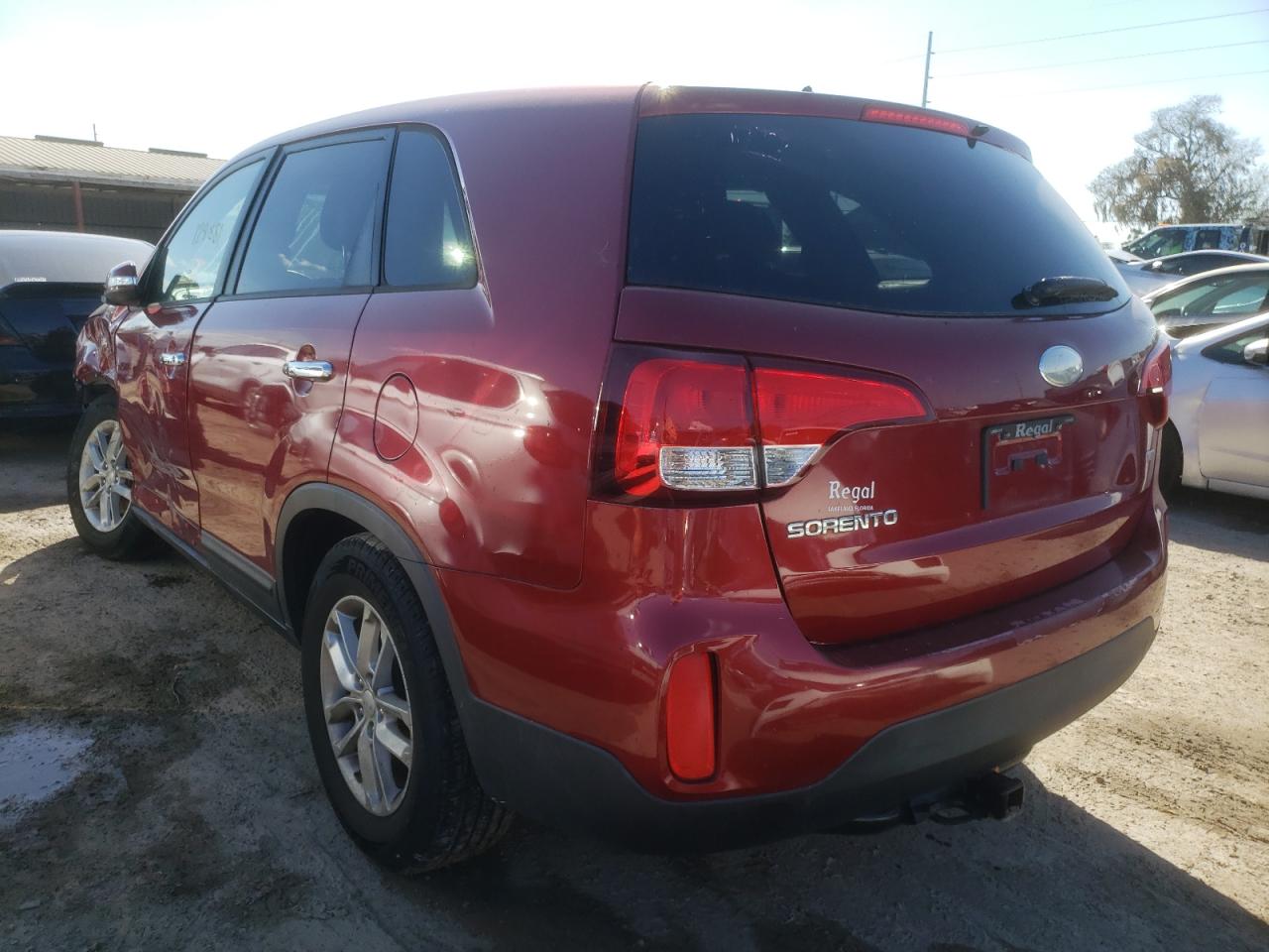 Photo 3 from auction – 2014 KIA SORENTO LX with VIN 5XYKT3A67EG538166