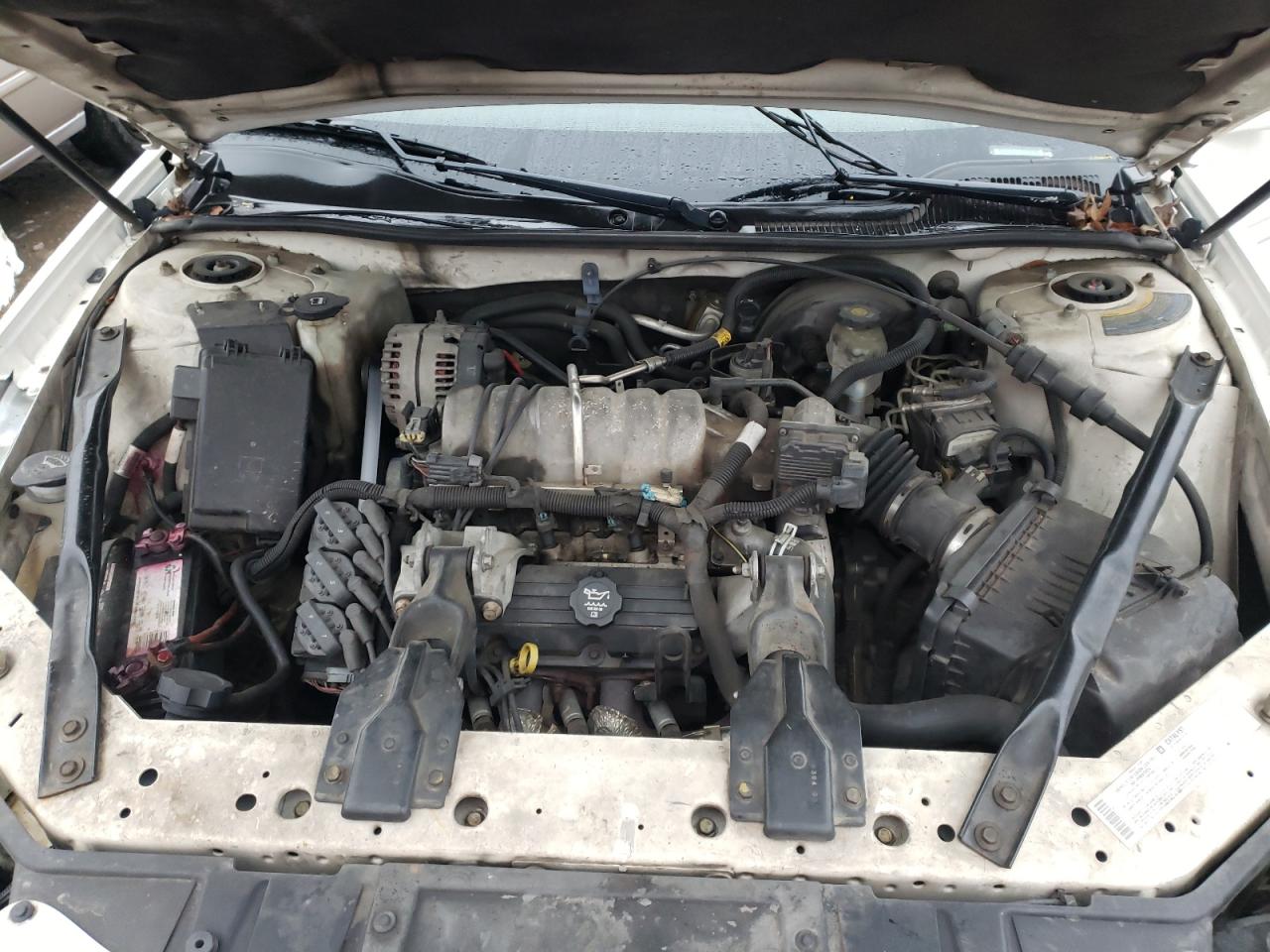 Photo 7 from auction – 2004 PONTIAC GRAND PRIX with VIN 2G2WS522X41249310