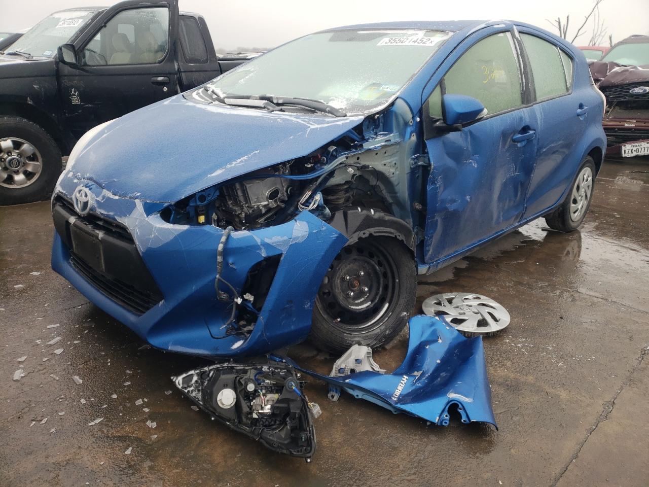 Photo 2 from auction – 2016 TOYOTA PRIUS C with VIN JTDKDTB36G1118502