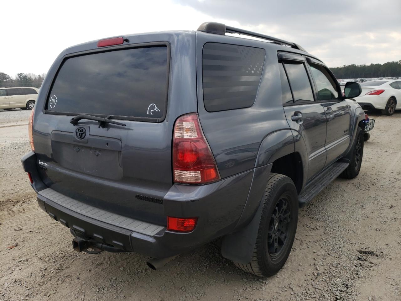 Photo 4 from auction – 2004 TOYOTA 4RUNNER SR with VIN JTEBT14R040029580