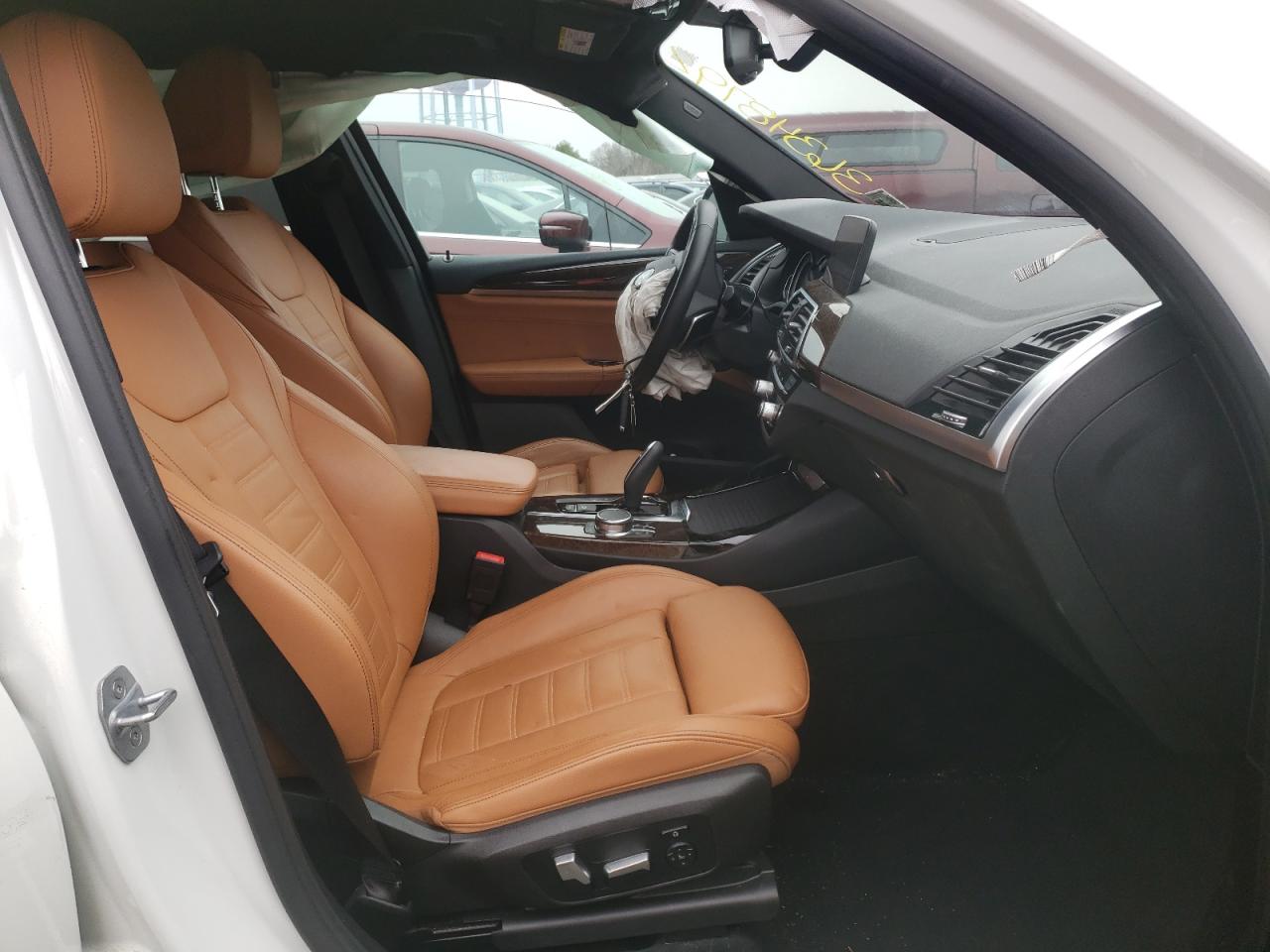 Photo 5 from auction – 2019 BMW X3 XDRIVE3 with VIN 5UXTR9C51KLR03532