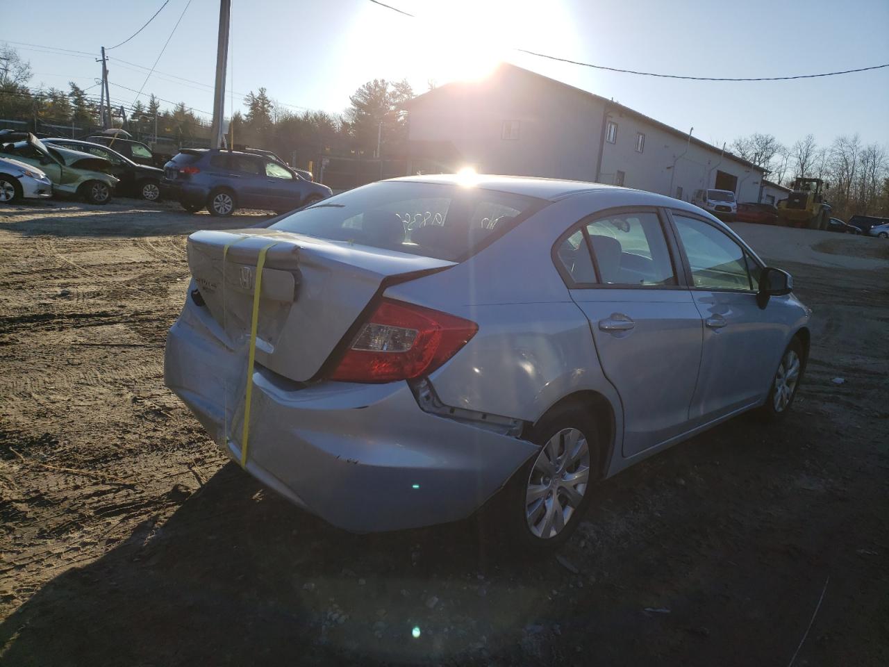 Photo 4 from auction – 2012 HONDA CIVIC LX with VIN 2HGFB2F52CH586799