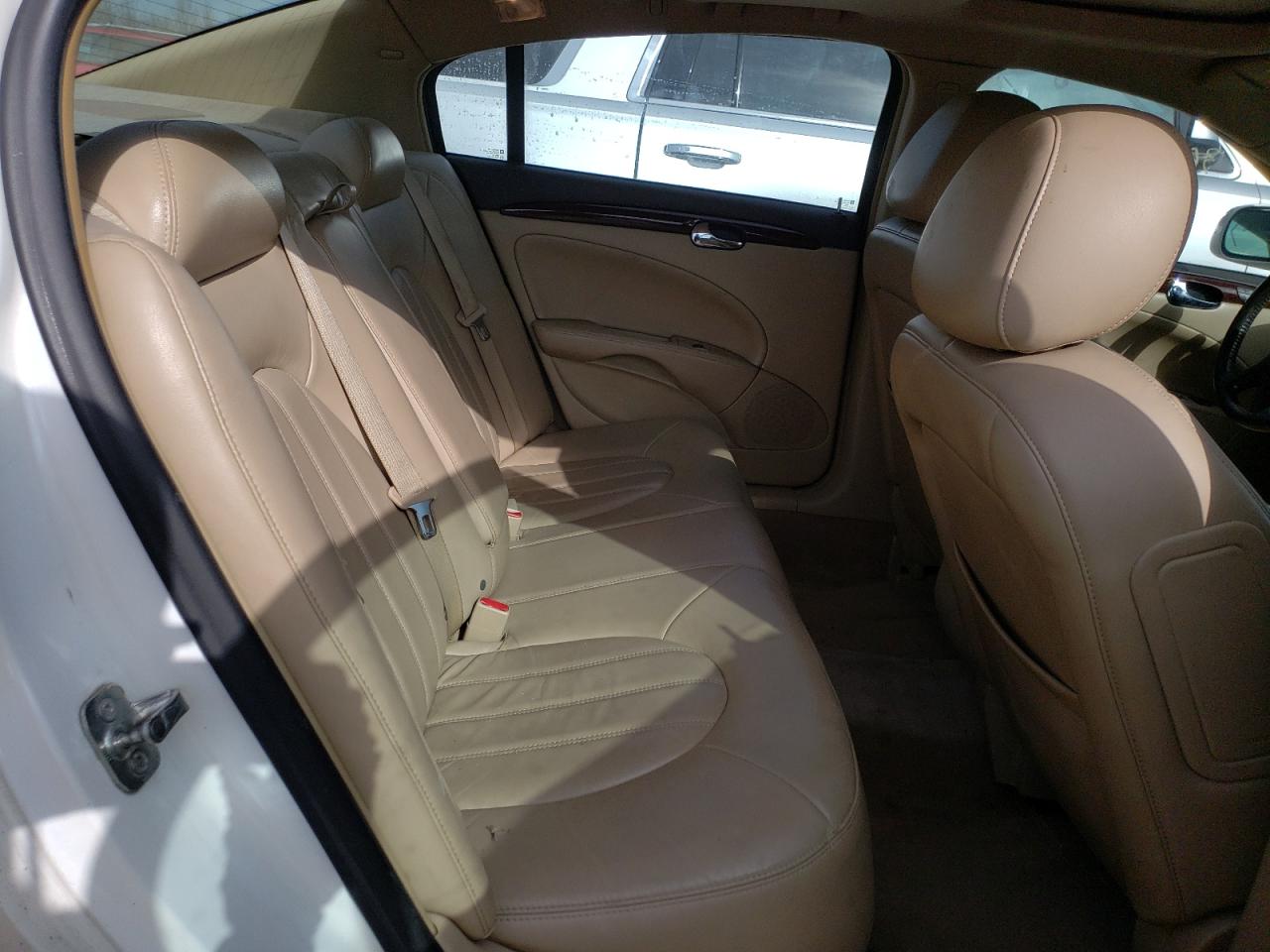 Photo 6 from auction – 2011 BUICK LUCERNE CX with VIN 1G4HJ5EMXBU118153
