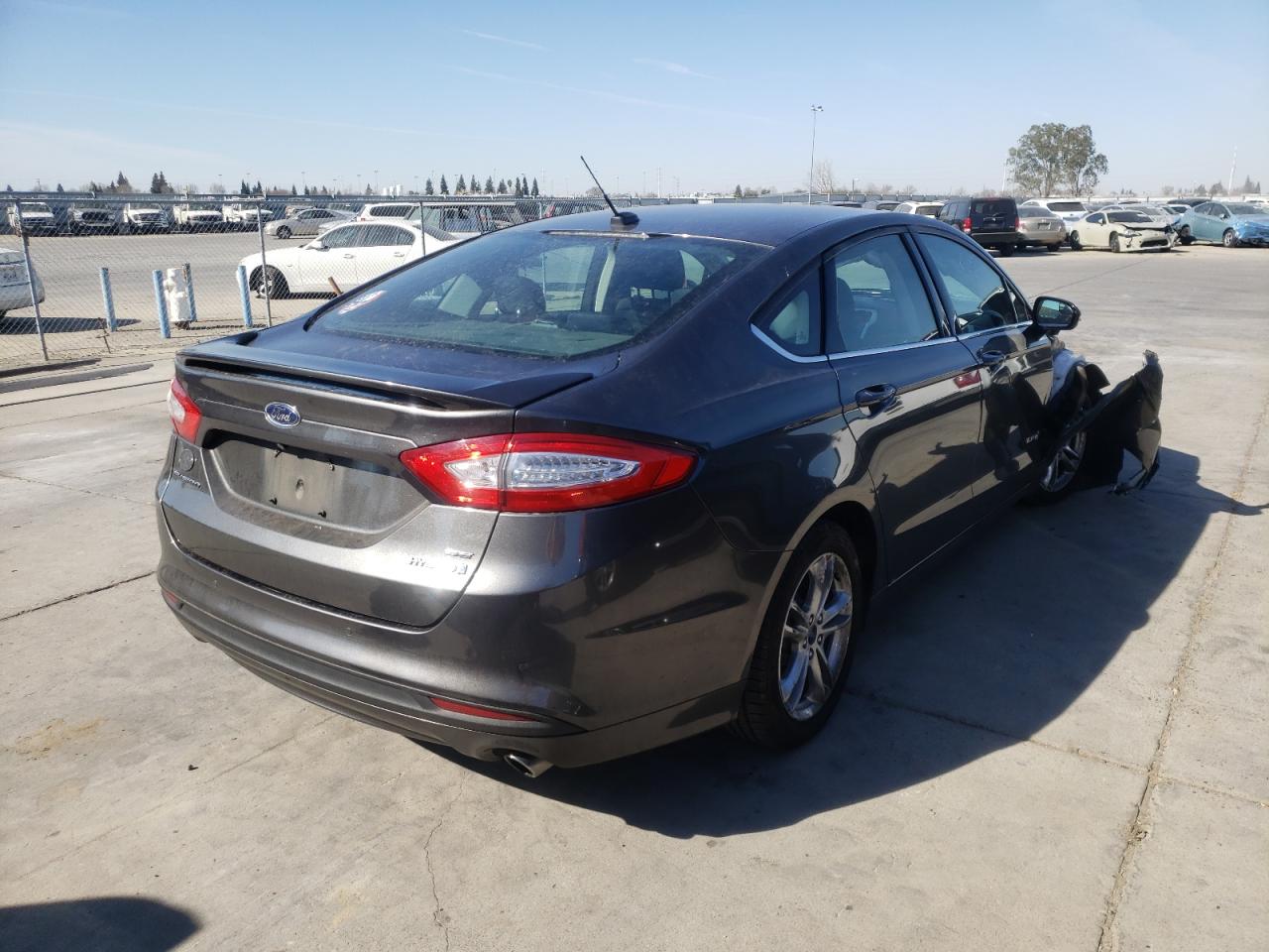 Photo 4 from auction – 2016 FORD FUSION SE with VIN 3FA6P0LU2GR405037