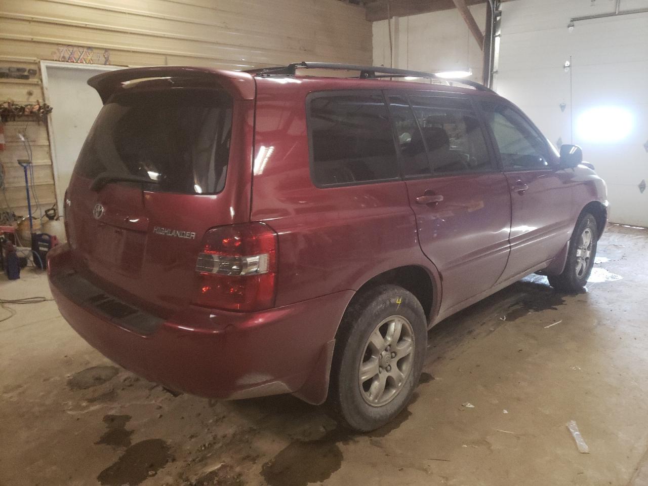 Photo 4 from auction – 2007 TOYOTA HIGHLANDER with VIN JTEEP21A270199398