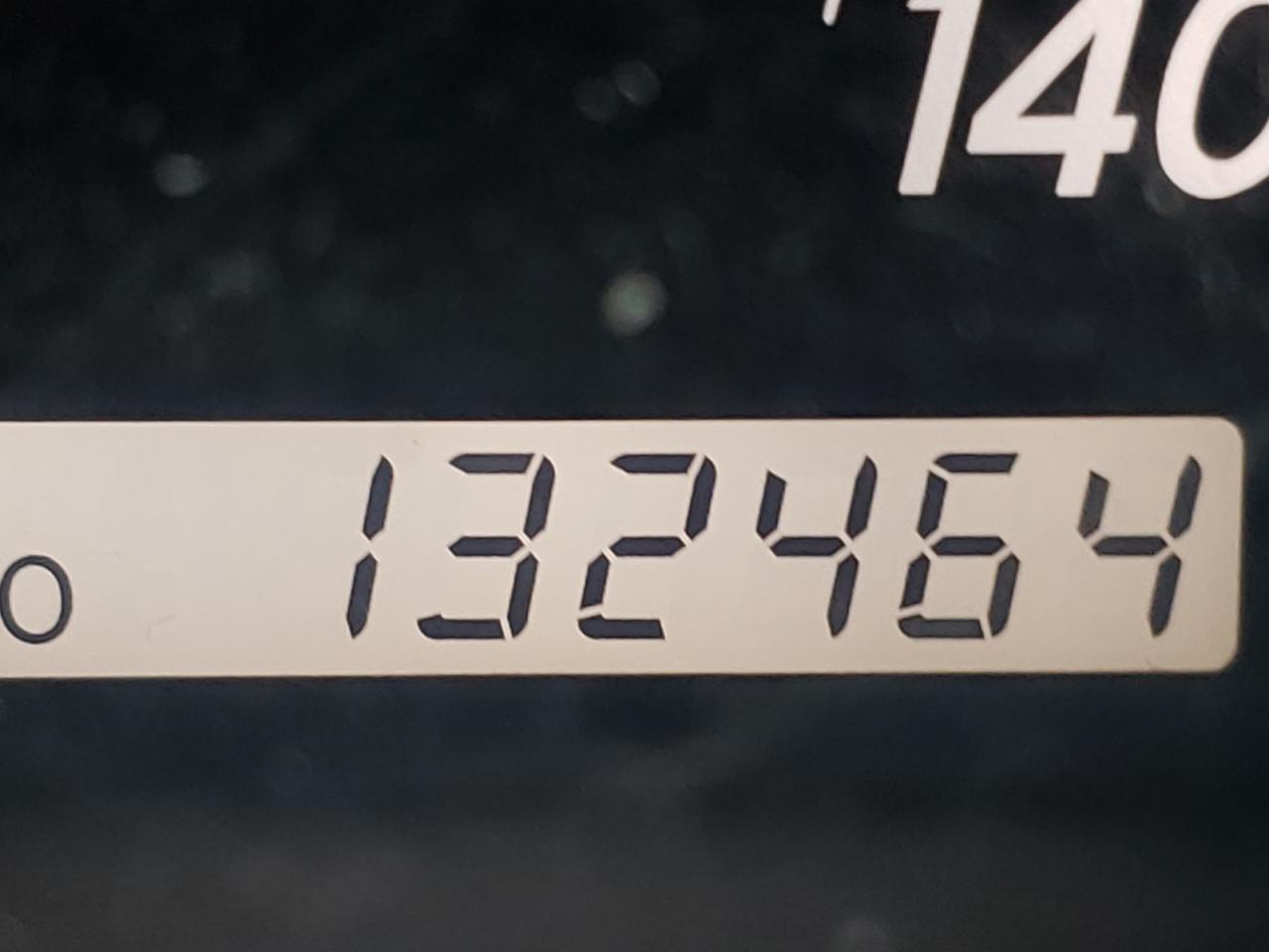 Photo 8 from auction – 2006 TOYOTA CAMRY LE with VIN 4T1BE32K66U165641