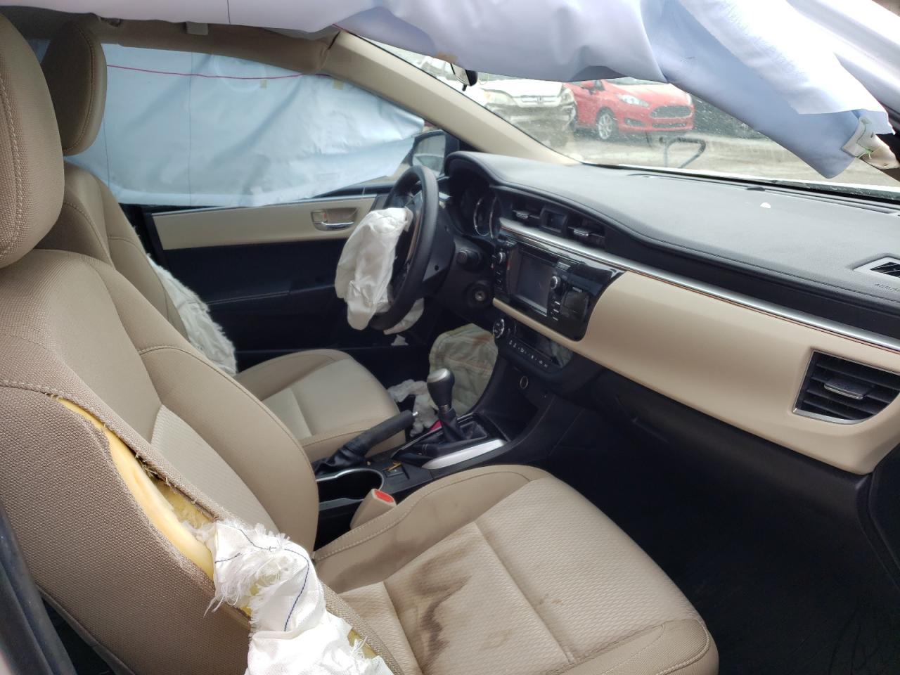 Photo 5 from auction – 2016 TOYOTA COROLLA L with VIN 5YFBURHE4GP530327