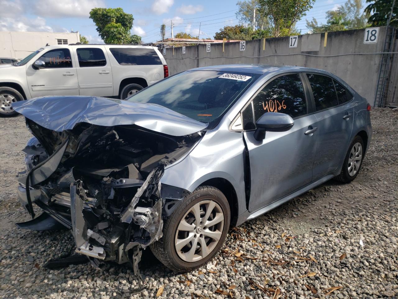 Photo 2 from auction – 2020 TOYOTA COROLLA LE with VIN 5YFEPRAE0LP027967