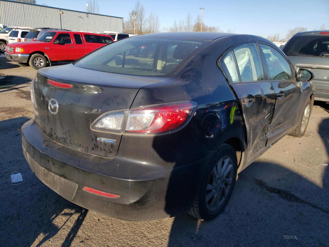 Photo 4 from auction – 2012 MAZDA 3 I with VIN JM1BL1V88C1658426