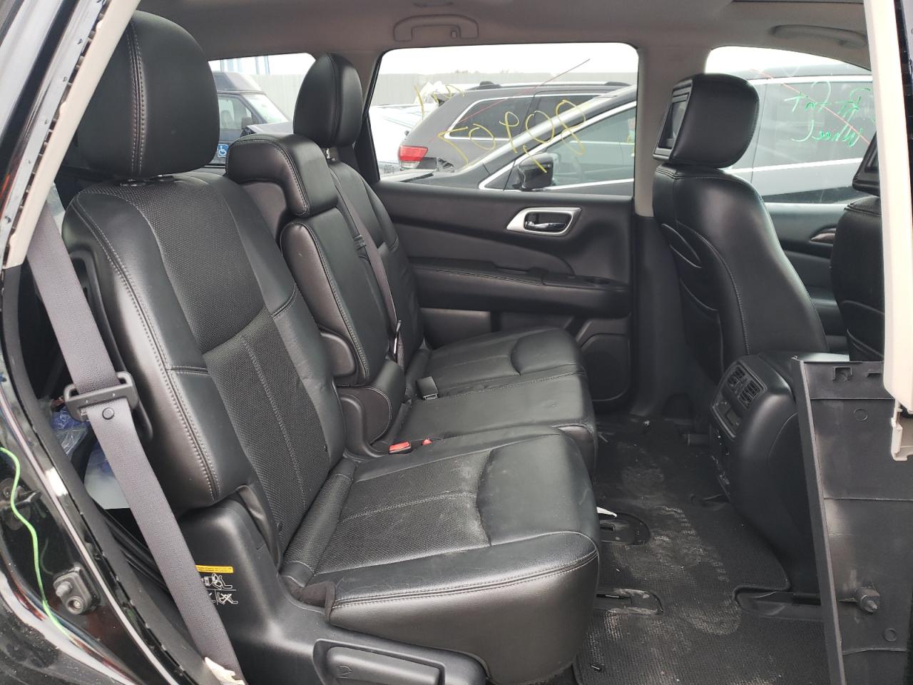Photo 6 from auction – 2013 NISSAN PATHFINDER with VIN 5N1AR2MM8DC641142