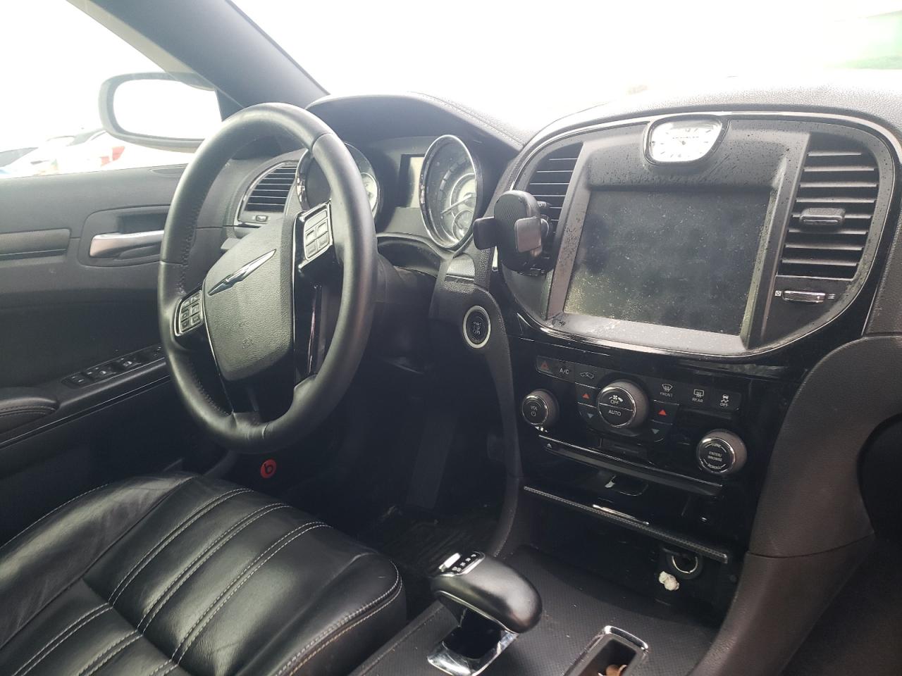 Photo 9 from auction – 2013 CHRYSLER 300 S with VIN 2C3CCABG8DH519422
