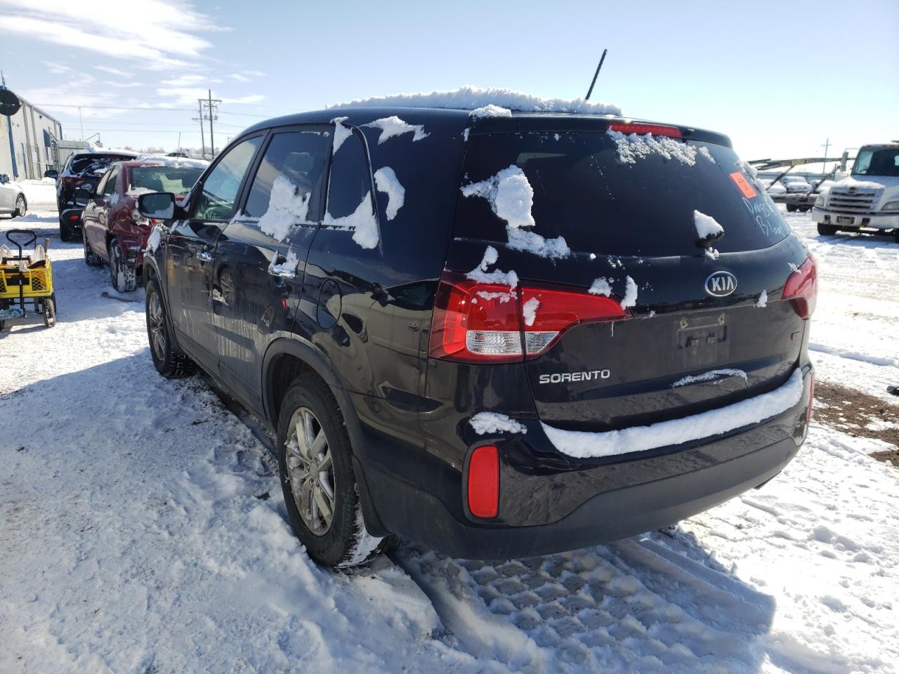 Photo 3 from auction – 2014 KIA SORENTO LX with VIN 5XYKTCA68EG457774