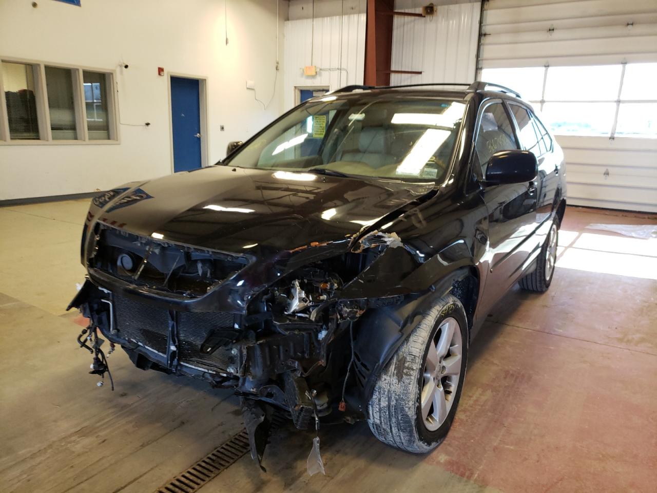 Photo 2 from auction – 2004 LEXUS RX 330 with VIN 2T2HA31U64C025656