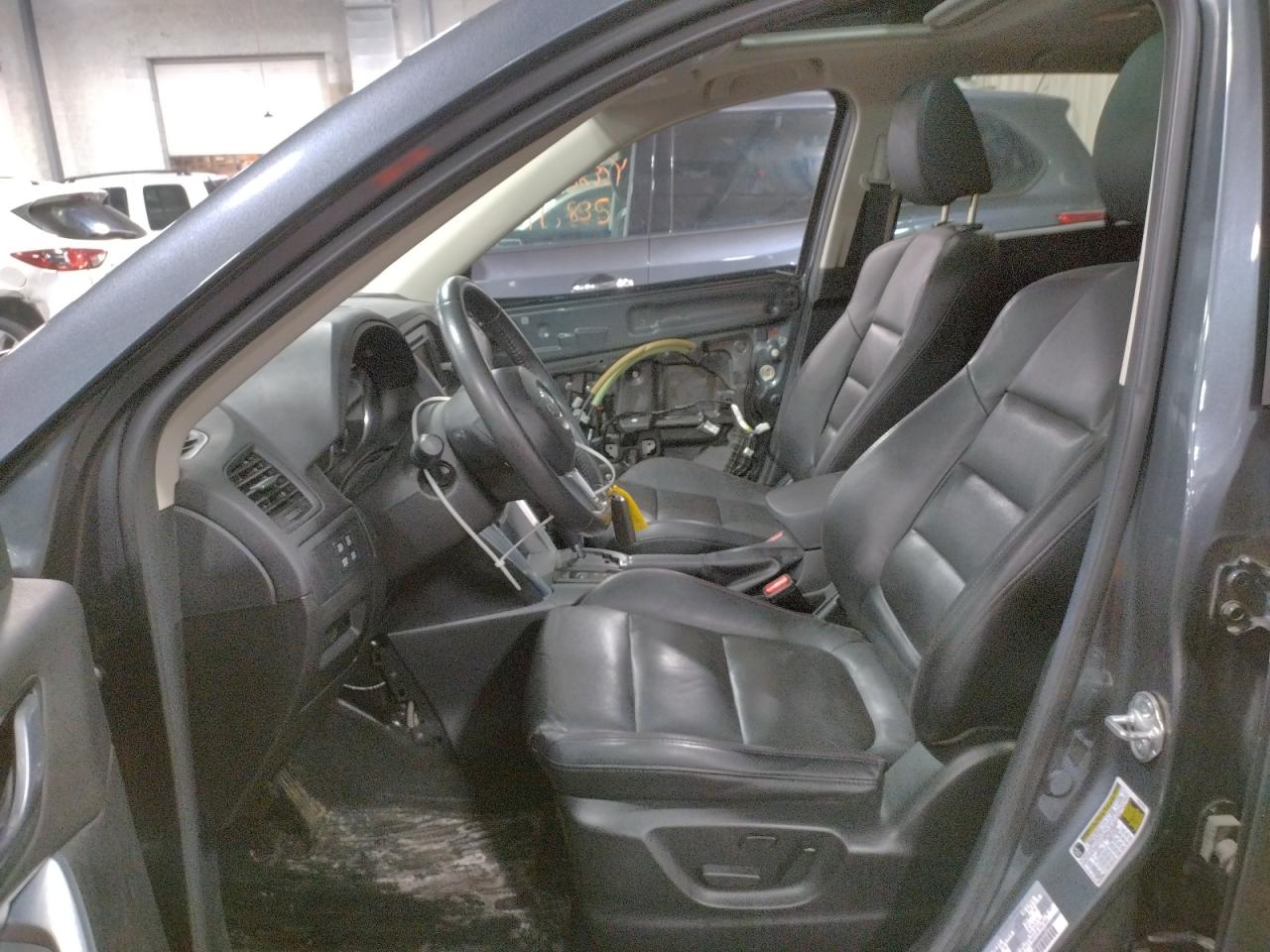 Photo 5 from auction – 2013 MAZDA CX-5 GT with VIN JM3KE4DE3D0148647