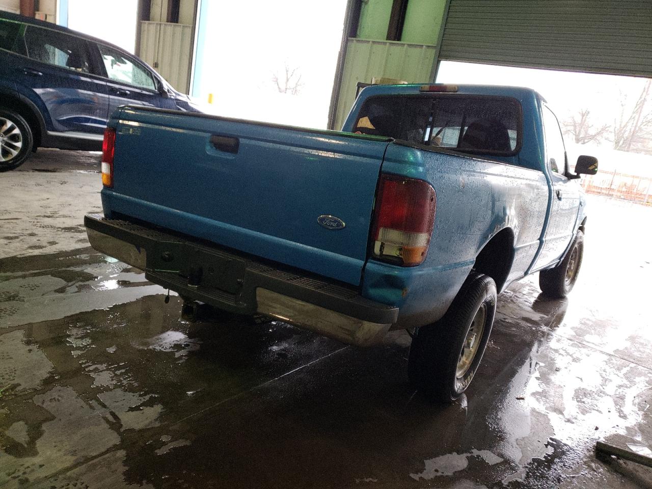 Photo 4 from auction – 1993 FORD RANGER with VIN 1FTCR10X5PUA78038